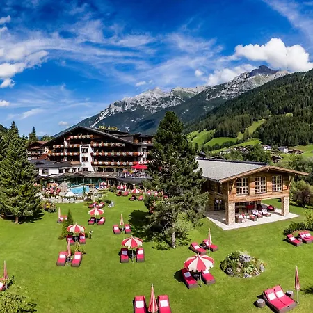 Relais&Chateaux Spa-Hotel Jagdhof-3