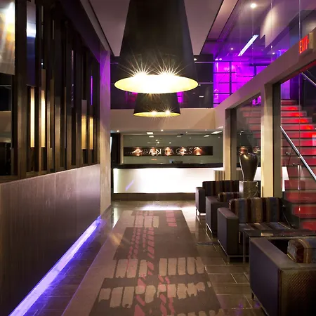 Pantages Hotel Toronto Centre-2