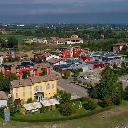 Hotel Maranello Village-3