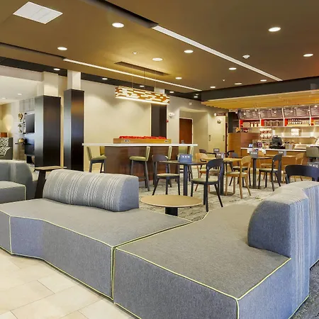 Courtyard By Marriott Dallas Arlington South-3
