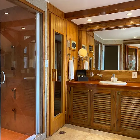 Charming Residences & Suites With Private Spa-3