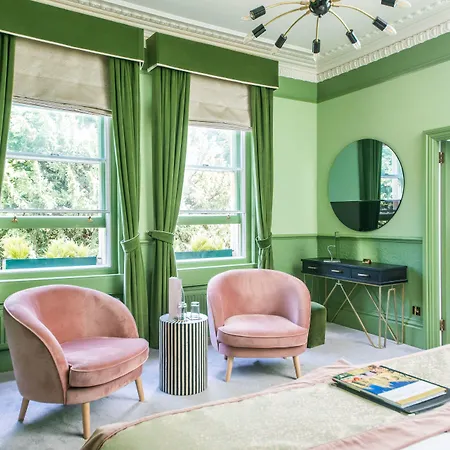 The Ayrlington Guesthouse-3