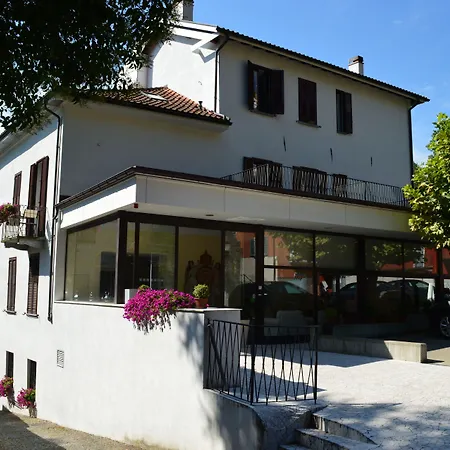 La Rinascente Locarno - Historic Center - Suites&Rooms - Easy Self Check-In-3