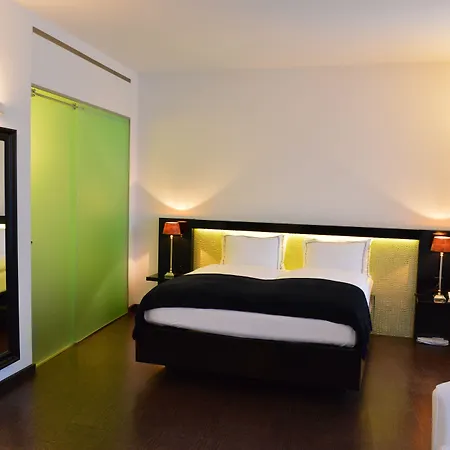 La Rinascente Locarno - Historic Center - Suites&Rooms - Easy Self Check-In-2