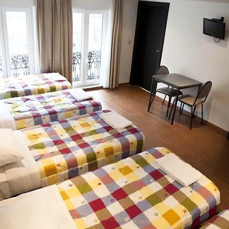 Hotel Barry-3