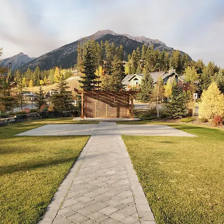 Creekside Villa-2