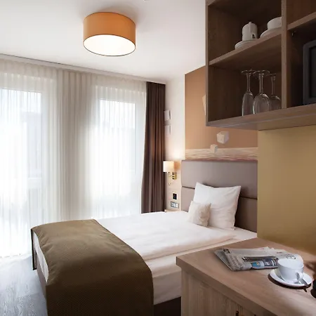Stay! Hotel Boardinghouse-2
