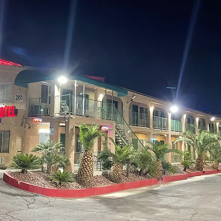 Crown Motel Las Vegas-2
