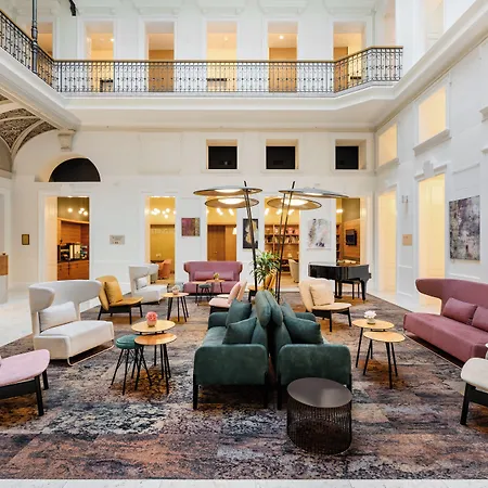 Hotel Moments Budapest By Continental Group-3