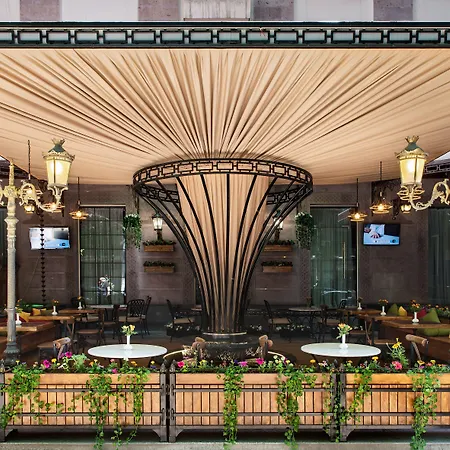 Central Hotel Yerevan-3