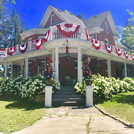 1000 Islands Bed And Breakfast-The Bulloch House-3