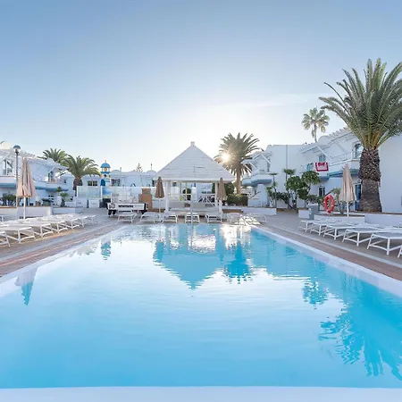 Hotel Arena Beach-3