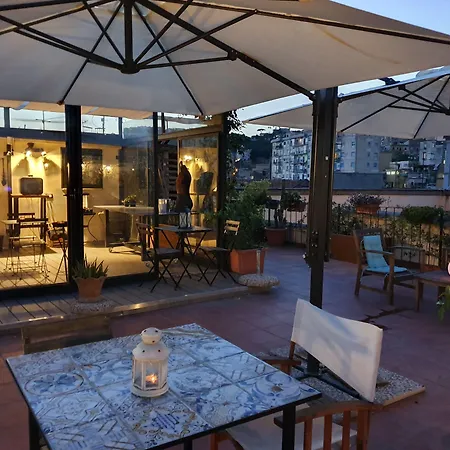 The Spanish Palace, Suites, Rooms, Apartments & Terraces-2