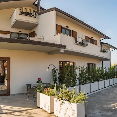 Beautiful Assisi Suite-2