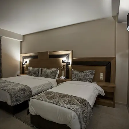 Grand Meteora Hotel-3