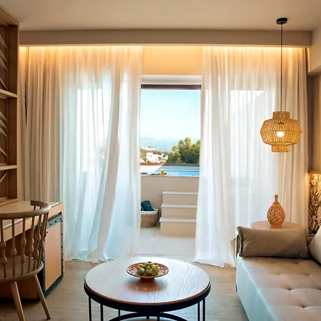 Zeus Eleva Mirabello Bay-2