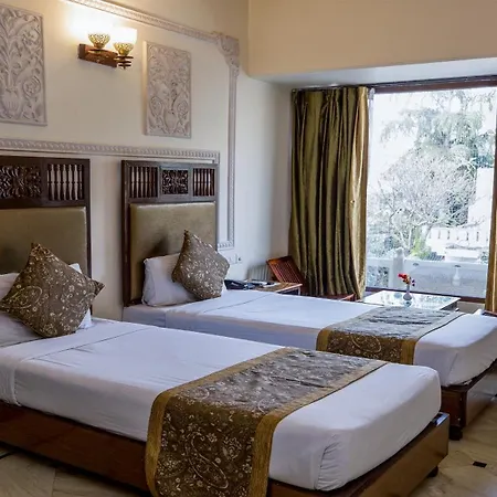 Nahargarh Haveli-Near Train Station Metro-2