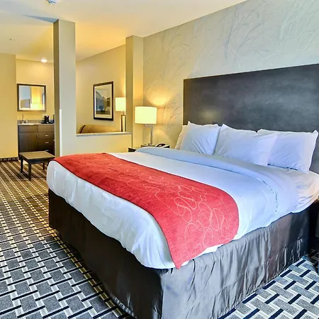 Comfort Suites Uniontown-2