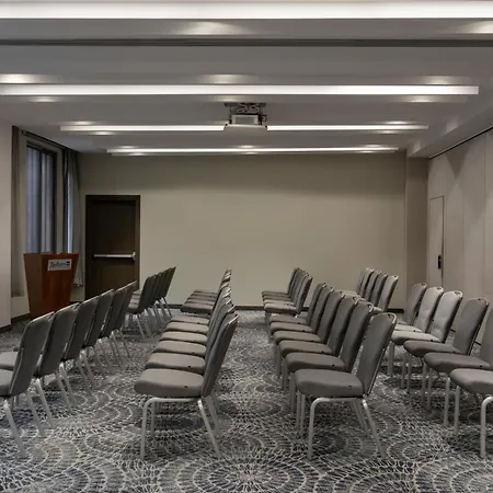Radisson Blu Hotel & Residence Nairobi Arboretum-2