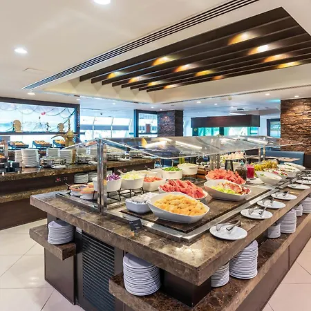 Occidental Sharjah Grand-3