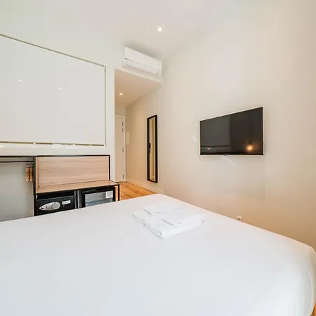 Gs Chiado Boutique Studios & Suites-2