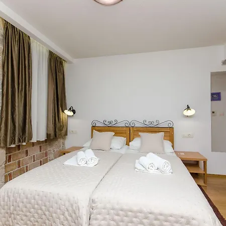 Apartment And Rooms Desideria-3