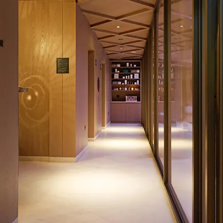 The Londoner-2