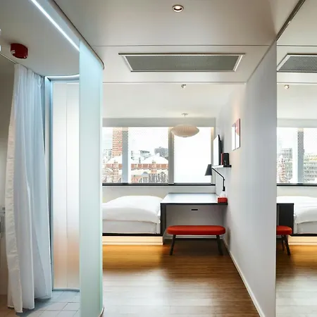 Citizenm London Victoria Station-2