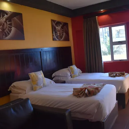 Margate Beach Lodge-3