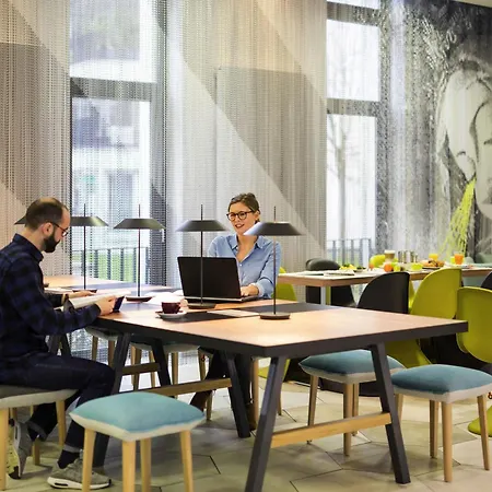 Aparthotel Adagio Koeln City-3