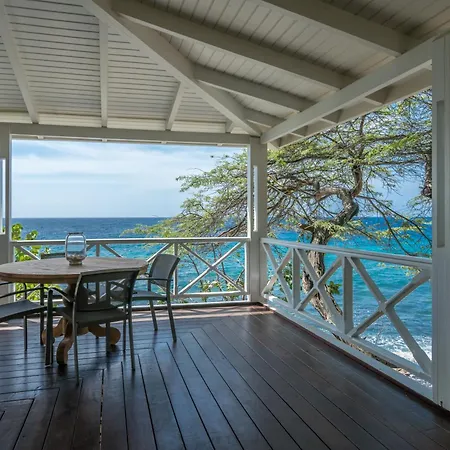 Sirena Bay Estate-2