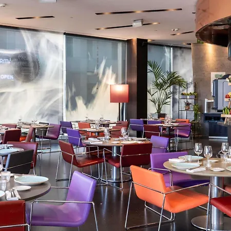 Novotel Barcelona City-3