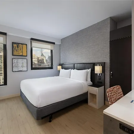 Four Points By Sheraton Manhattan Midtown West-3