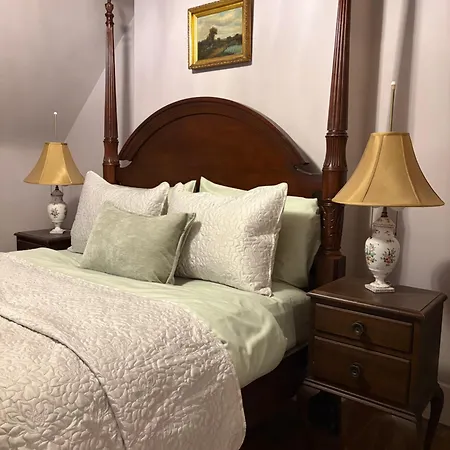 1000 Islands Bed And Breakfast-The Bulloch House-2