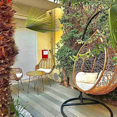 Hôtel Jardin Croisette-3