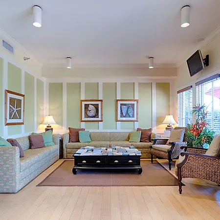 Carillon Beach Resort Inn-2