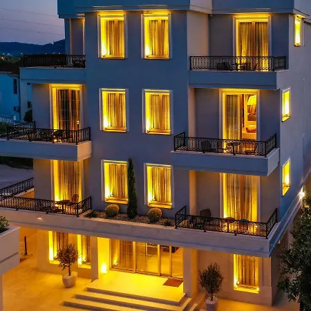 Avanti Hotel & Spa-3