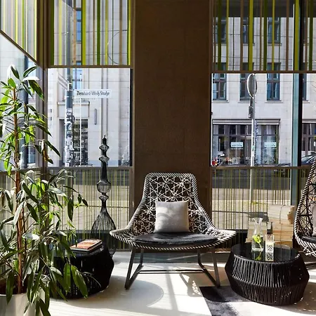 Hotel Indigo Berlin-Alexanderplatz, An Ihg Hotel-3