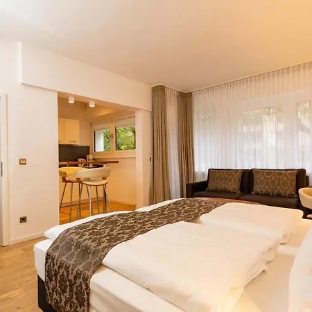 Golden Tulip Berlin Hotel Hamburg-3