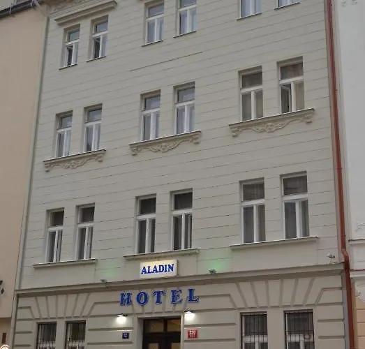 Beach hotel: Aladin Praha