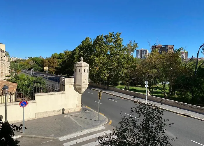 Resort: Valencia Suits You: Adults-Only Centro Historico with Auto Check-In