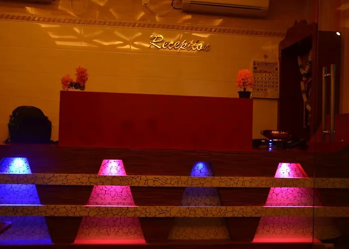Hotel Panchavarnaa