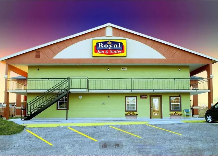 Motel: Royal Inn & Suites