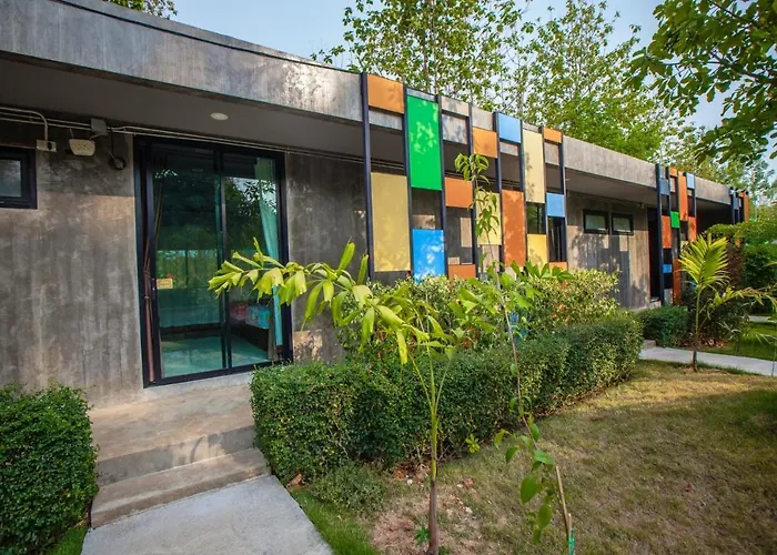 Br2 House Resort