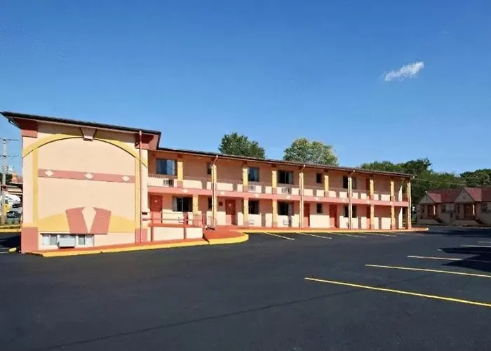 Regal Inn & Suites