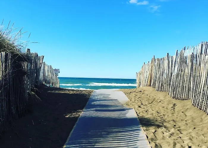 Studio Le 233 Port Camargue, Piscine, 4 Personnes