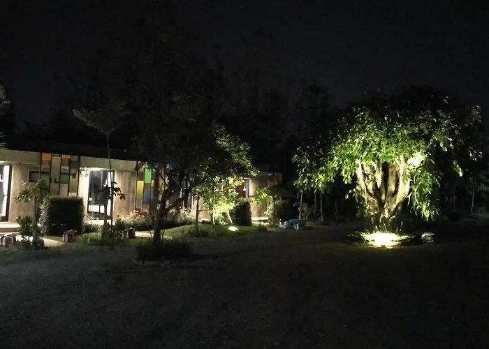 Br2 House Resort