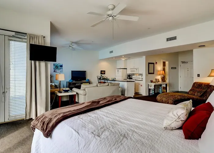 Inn At Gulf Place