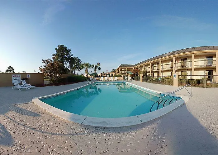 Motel: Best Western - Savannah Gateway