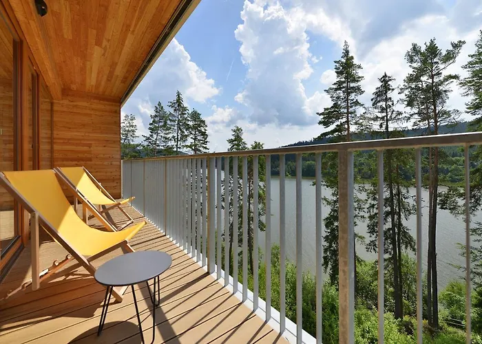 Ferienvermietung: Element Lakeside Apartments